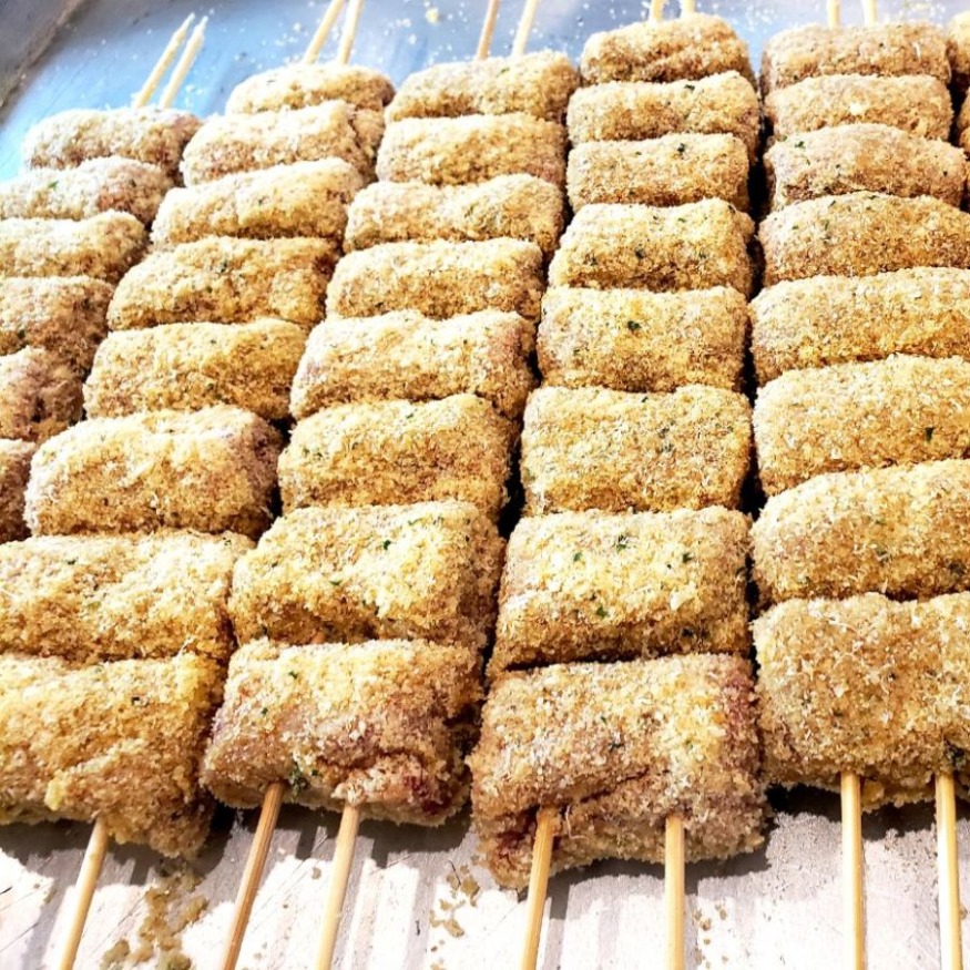 SPIEDINI ALLA MESSINESE - BROCHETAS DE LOMITO CON QUESO PROVOLONE