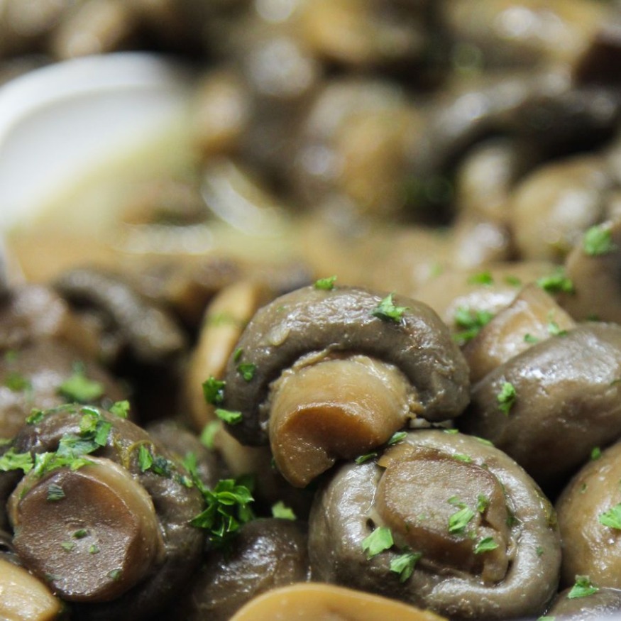 CHAMPIÑONES A LA VINAGRETA