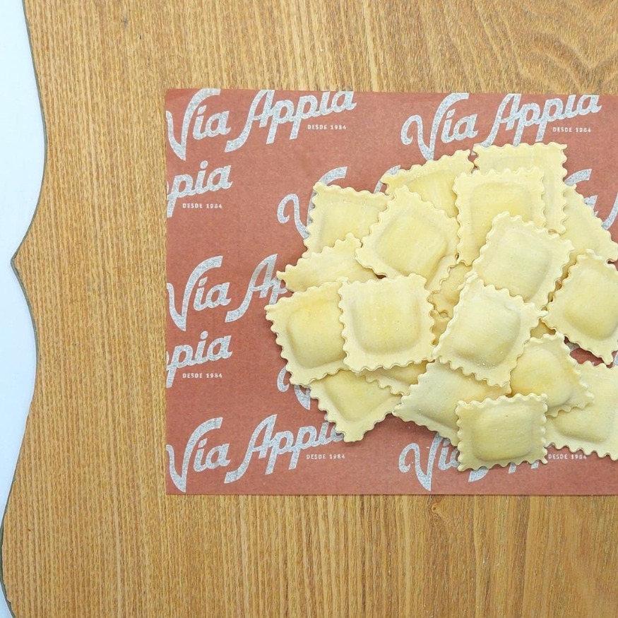 PASTA RELLENA CON SALCHICHA SICILIANA