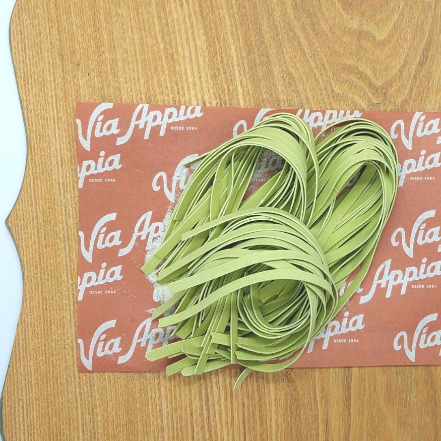 TAGLIATELLE O TALLARINES DE ESPINACA