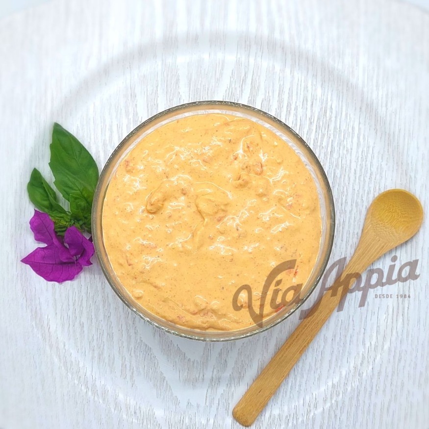 DIP DE QUESO DE CABRA CON TOMATES SECOS SICILIANOS