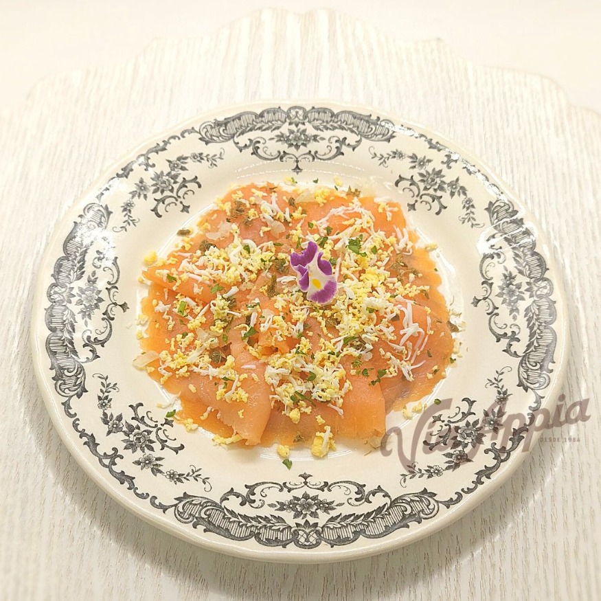 CARPACCIO DE SALMÓN AHUMADO NORUEGO