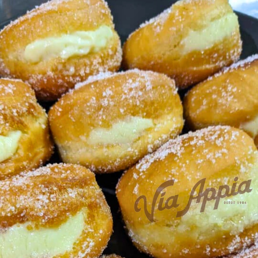 BOMBAS RELLENAS DE CREMA PASTELERA