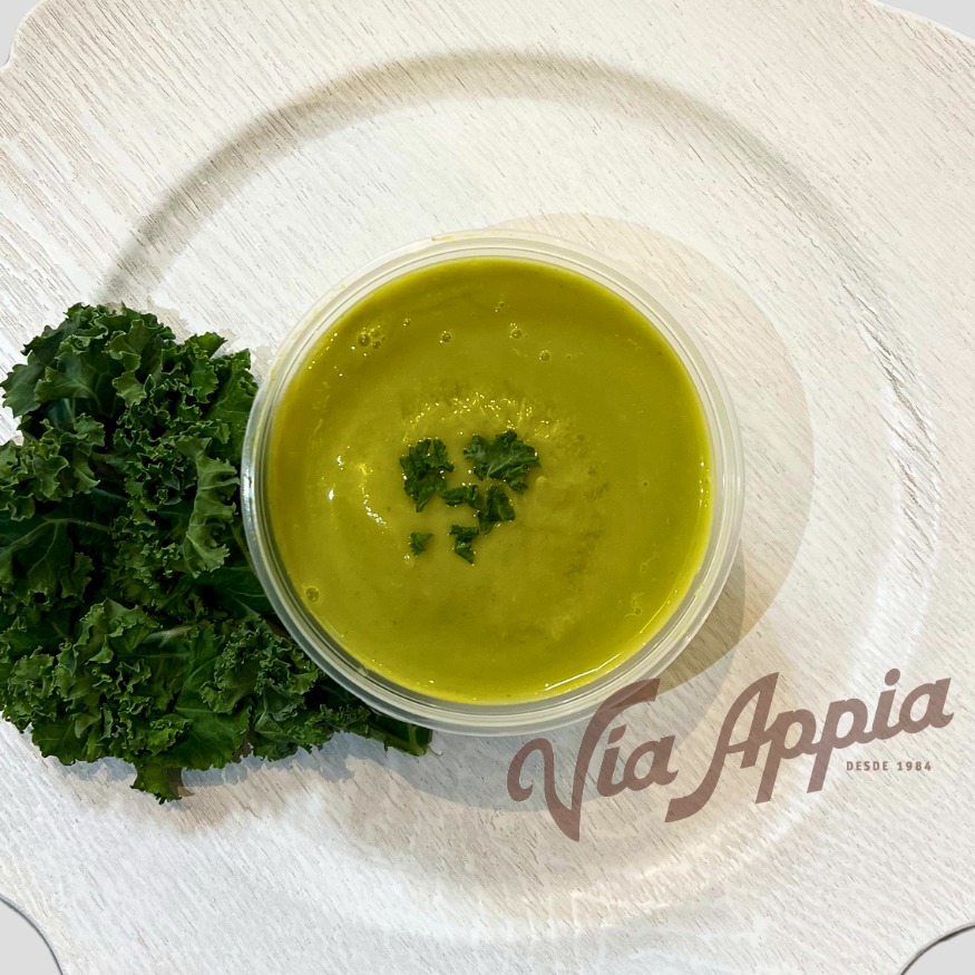 CREMA DE COLIFLOR CON KALE 2 RACIONES