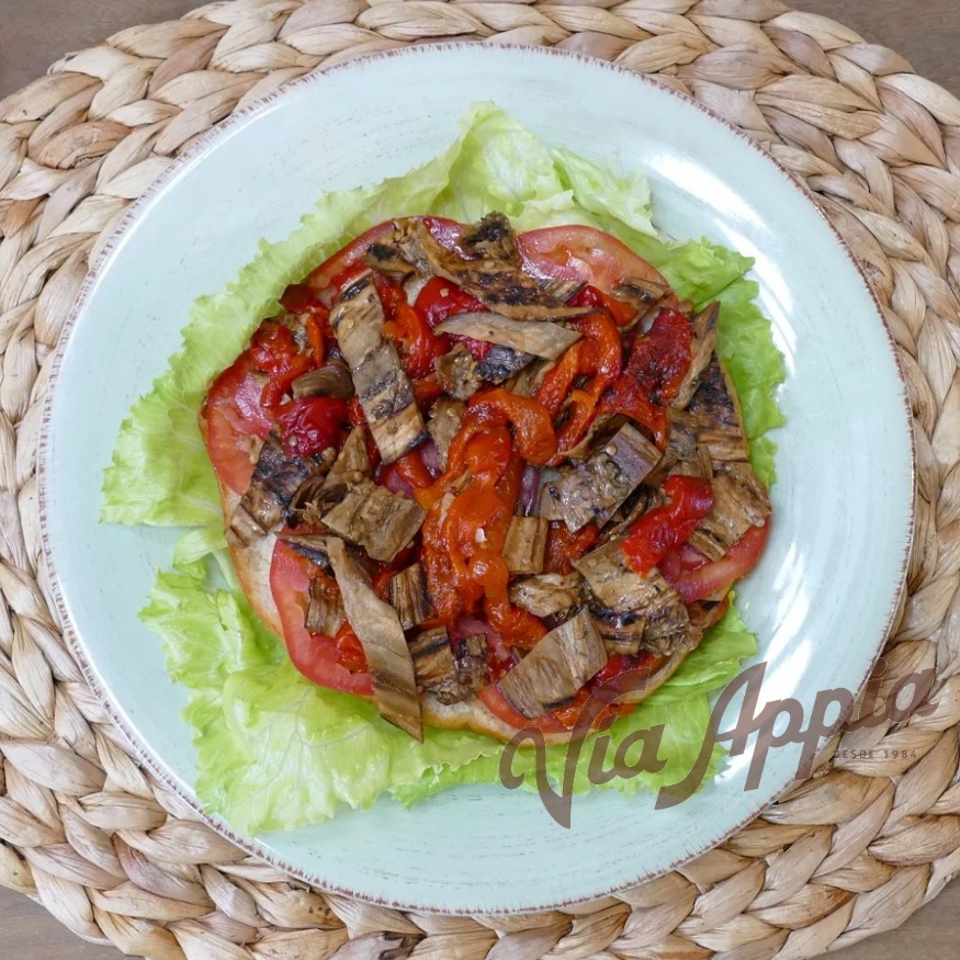 FOCACCIA RELLENA VEGETARIANA  (SANDWICH)